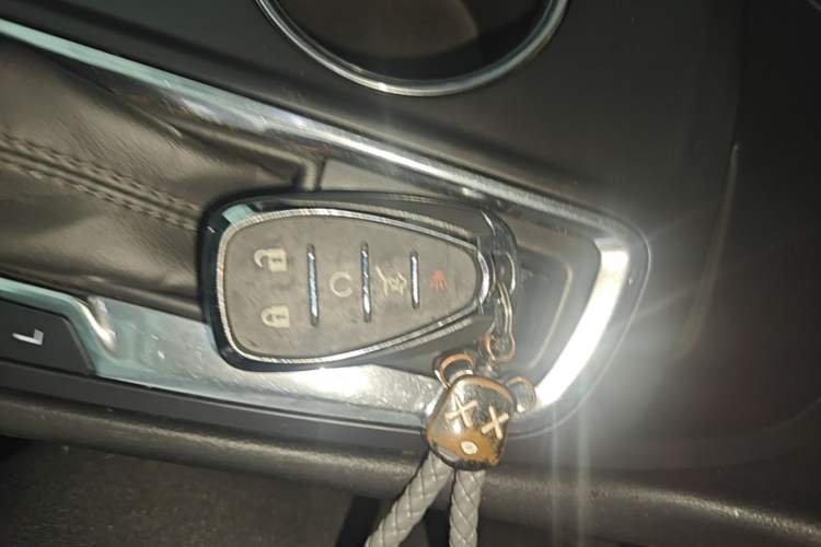 Used Chevrolet Equinox 2017 535T Automatic YuJie Edition Vehicle Key