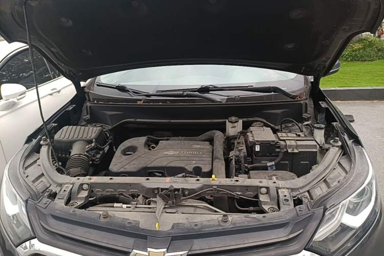 Used Chevrolet Equinox 2017 535T Automatic YuJie Edition Engine Bay