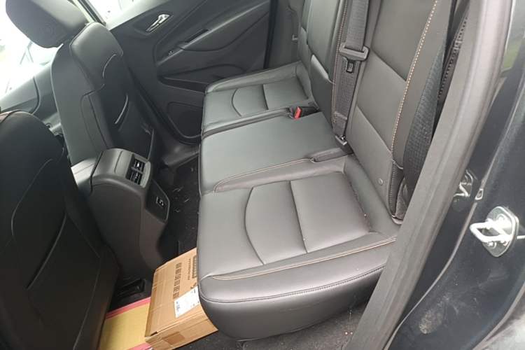 Used Chevrolet Equinox 2017 535T Automatic YuJie Edition Left Rear Seat