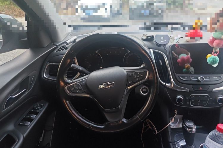 Used Chevrolet Equinox 2017 535T Automatic YuJie Edition Steering Wheel