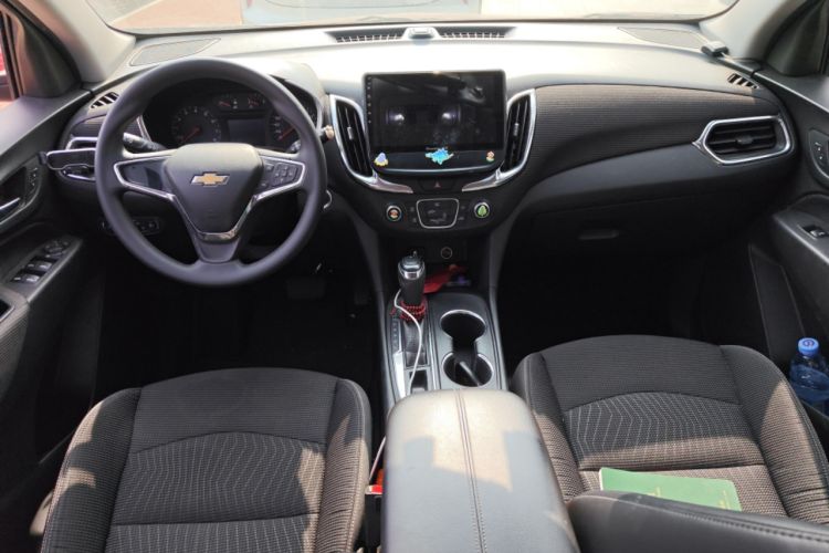 Used Chevrolet Equinox 2017 535T Automatic Lingjie Edition Center Console