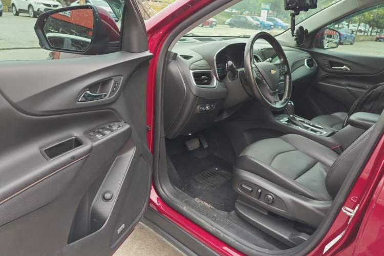 Used Chevrolet Equinox 2017 550T Automatic All-Wheel-Drive Huanjie Edition Driver Seat