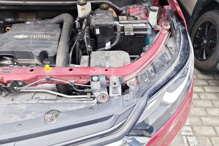 Used Chevrolet Equinox 2017 535T Automatic YuJie Edition Engine Bay Left