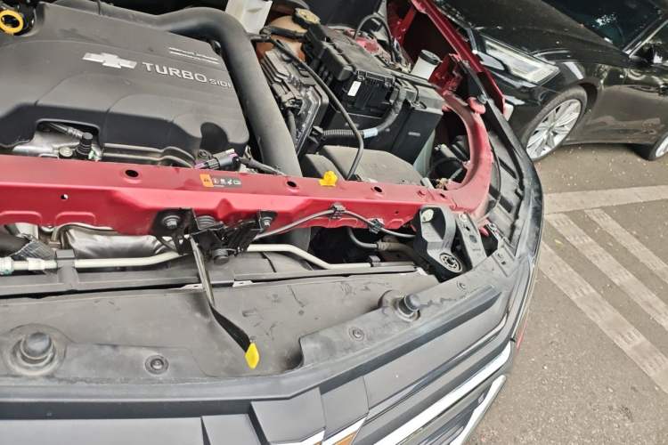 Used Chevrolet Equinox 2017 535T Automatic YuJie Edition Engine Bay Left