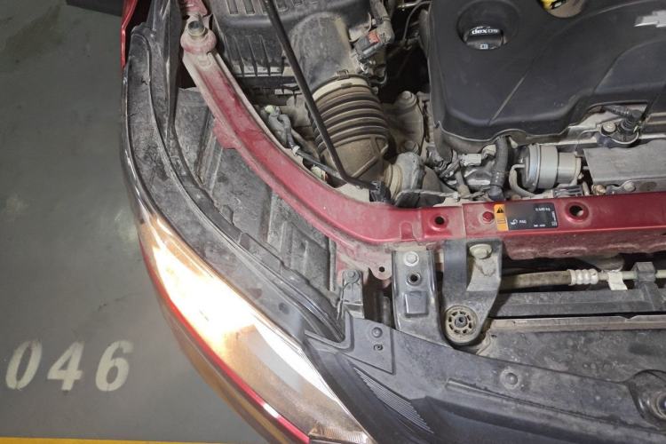 Used Chevrolet Equinox 2017 535T Automatic YuJie Edition Engine Bay Right