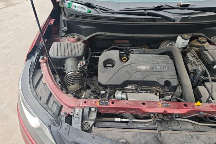Used Chevrolet Equinox 2017 535T Automatic Lingjie Edition Engine Bay Right