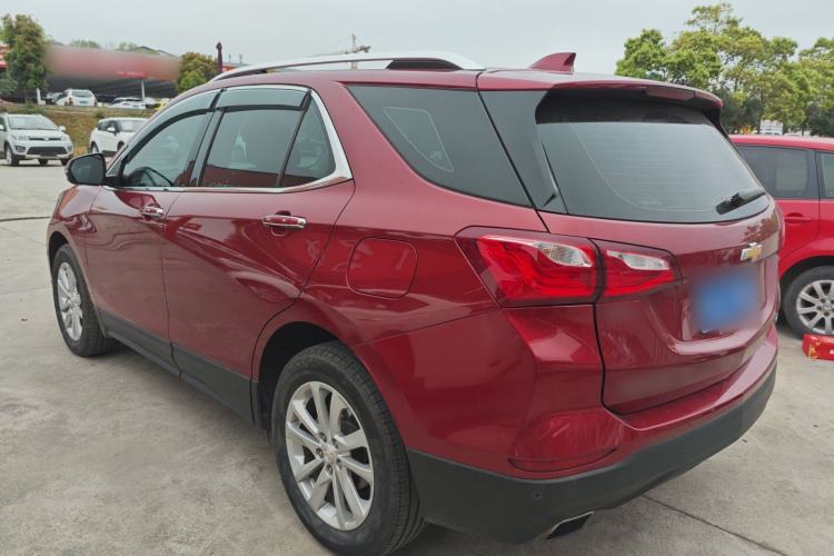 Used Chevrolet Equinox 2017 550T Automatic All-Wheel-Drive Huanjie Edition Exterior 2