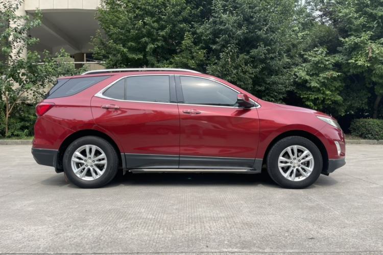 Used Chevrolet Equinox 2017 535T Automatic YuJie Edition Exterior 4