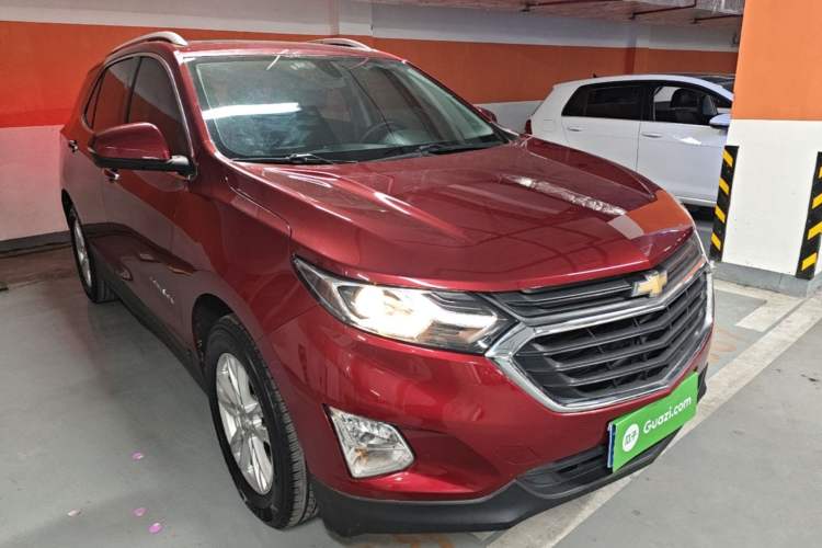 Used Chevrolet Equinox 2017 535T Automatic YuJie Edition Front Right 45 Deg