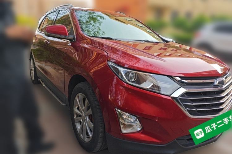 Used Chevrolet Equinox 2017 RS 550T Automatic All-Wheel-Drive Boundary Edition Front Right 45 Deg