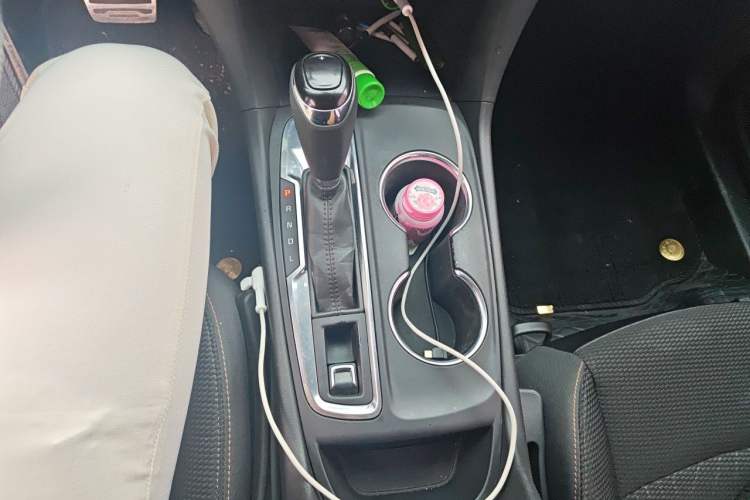 Used Chevrolet Equinox 2017 535T Automatic Lingjie Edition Gear Lever