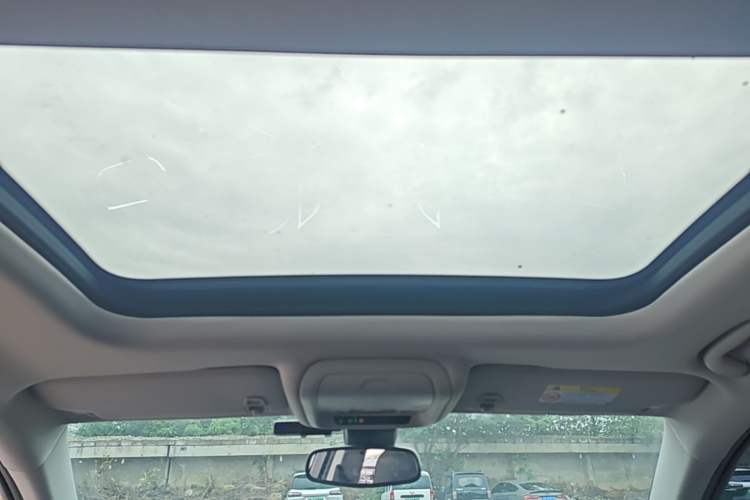 Used Chevrolet Equinox 2017 550T Automatic All-Wheel-Drive Huanjie Edition Headliner