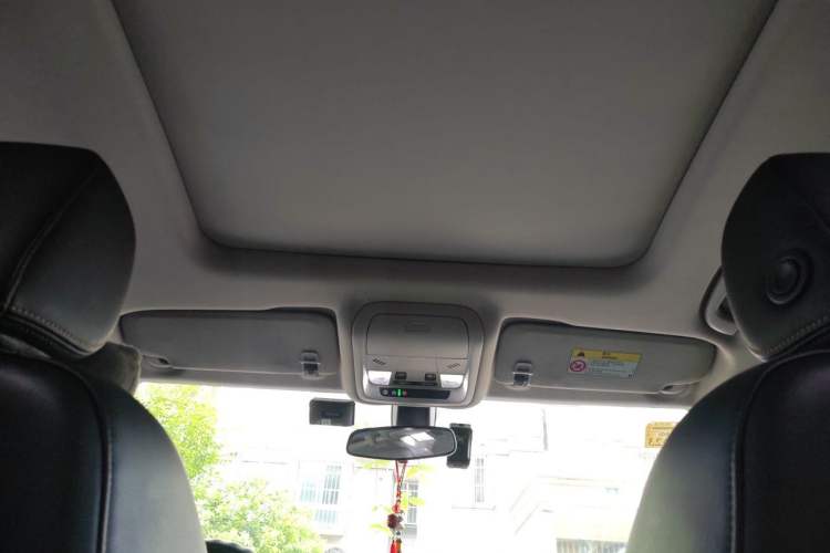 Used Chevrolet Equinox 2017 535T Automatic YuJie Edition Headliner