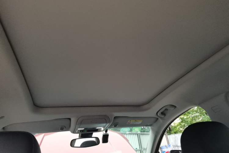 Used Chevrolet Equinox 2017 550T Automatic All-Wheel-Drive Huanjie Edition Headliner