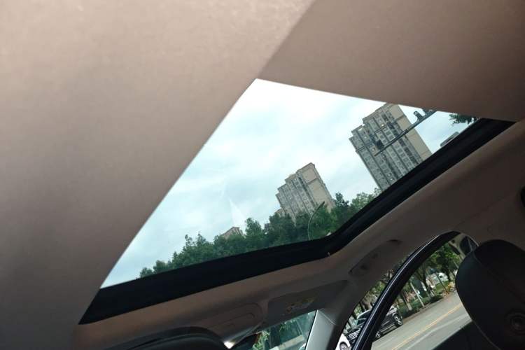 Used Chevrolet Equinox 2017 535T Automatic YuJie Edition Headliner