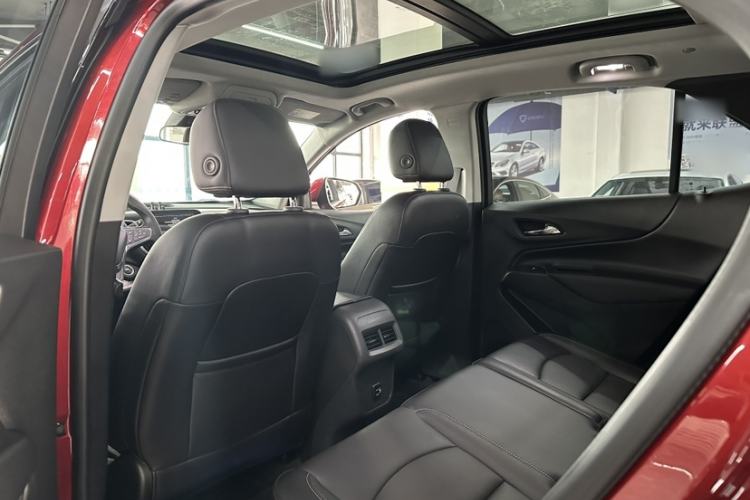 Used Chevrolet Equinox 2017 535T Automatic YuJie Edition Interior 3