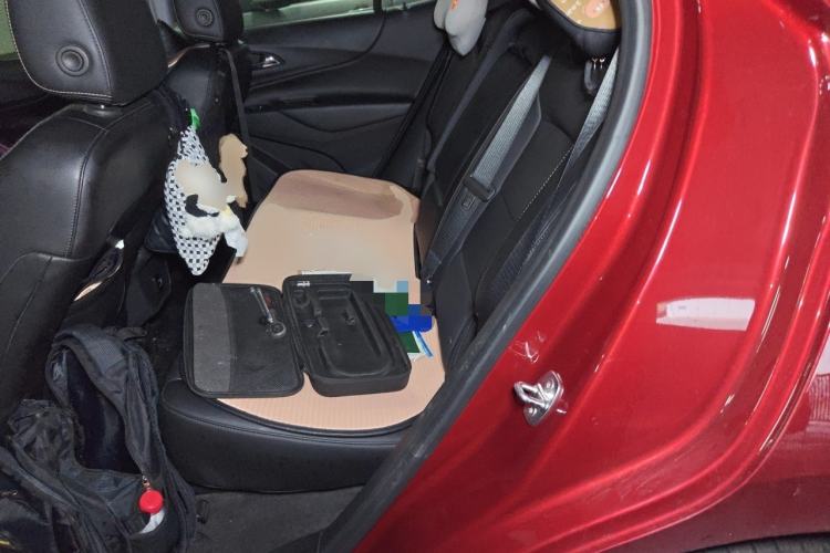 Used Chevrolet Equinox 2017 535T Automatic YuJie Edition Left Rear Seat