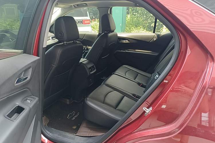Used Chevrolet Equinox 2017 535T Automatic YuJie Edition Left Rear Seat