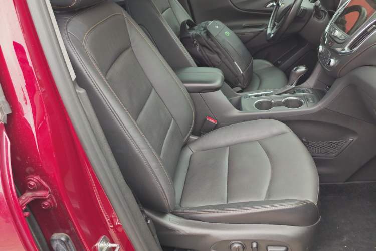 Used Chevrolet Equinox 2017 550T Automatic All-Wheel-Drive Huanjie Edition Right Front Seat