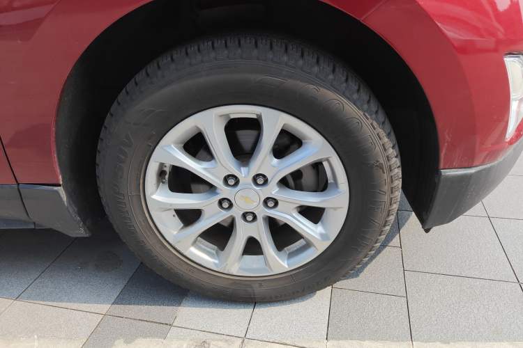 Used Chevrolet Equinox 2017 535T Automatic Lingjie Edition Right Front Wheel Hub