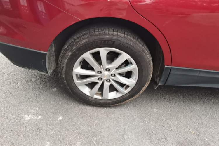 Used Chevrolet Equinox 2017 550T Automatic All-Wheel-Drive Huanjie Edition Right Rear Wheel Hub