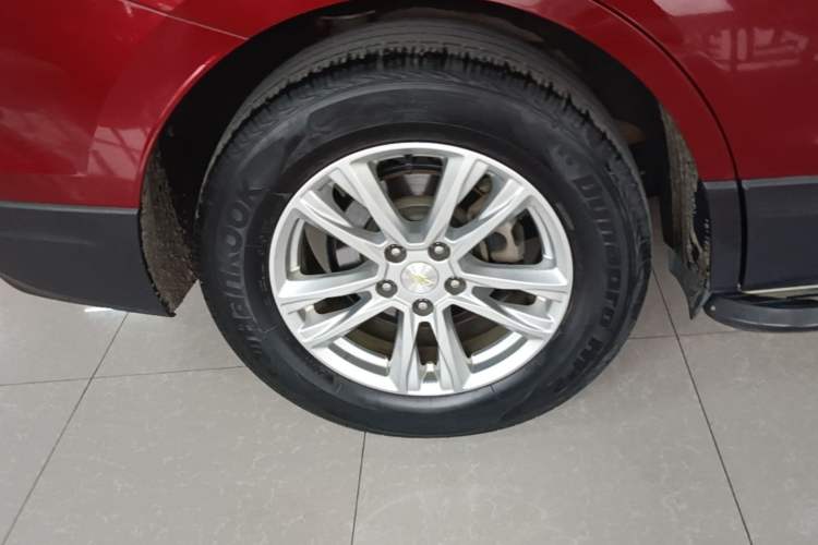 Used Chevrolet Equinox 2017 535T Automatic YuJie Edition Right Rear Wheel Hub