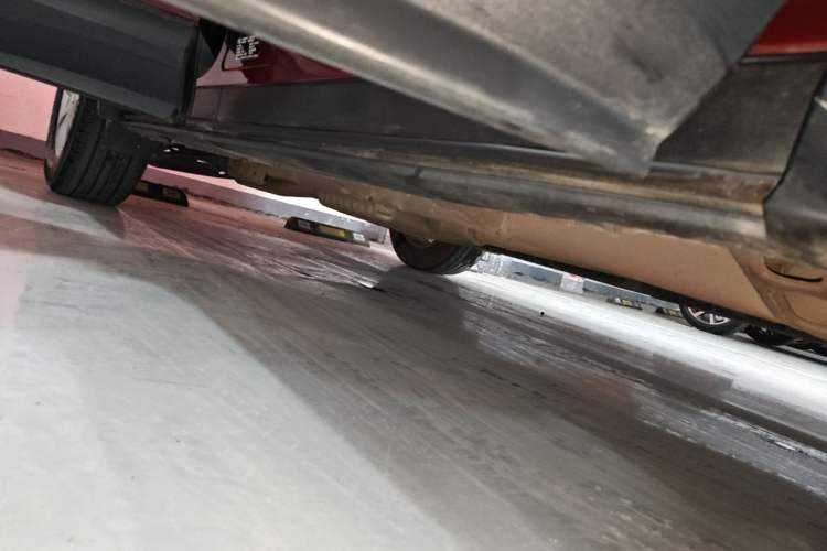 Used Chevrolet Equinox 2017 535T Automatic YuJie Edition Right Side Sill