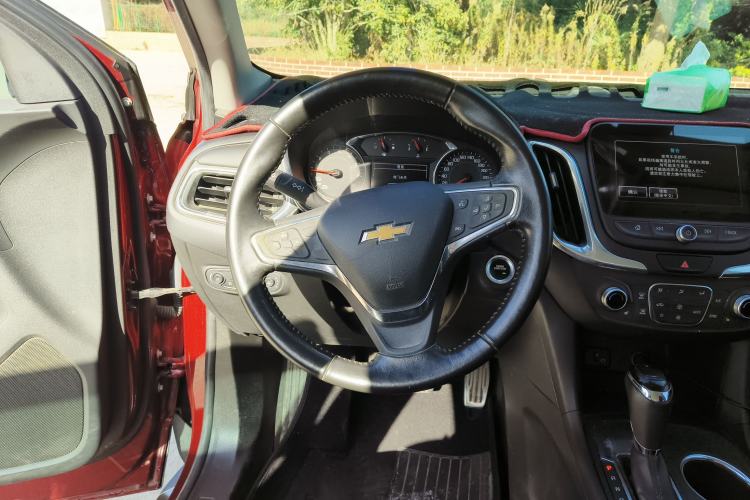 Used Chevrolet Equinox 2017 535T Automatic YuJie Edition Steering Wheel
