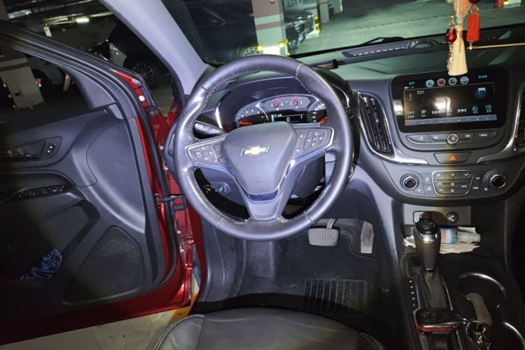 Used Chevrolet Equinox 2017 535T Automatic YuJie Edition Steering Wheel