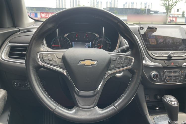 Used Chevrolet Equinox 2017 535T Automatic YuJie Edition Steering Wheel