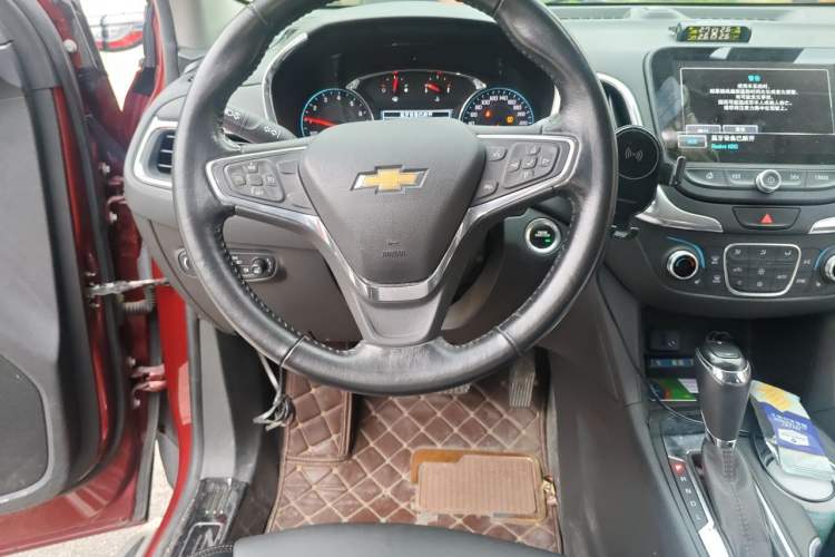 Used Chevrolet Equinox 2017 535T Automatic YuJie Edition Steering Wheel