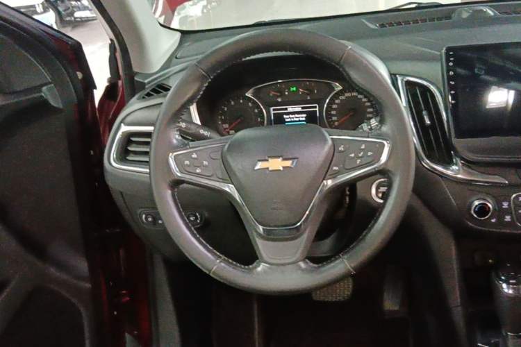 Used Chevrolet Equinox 2017 535T Automatic YuJie Edition Steering Wheel