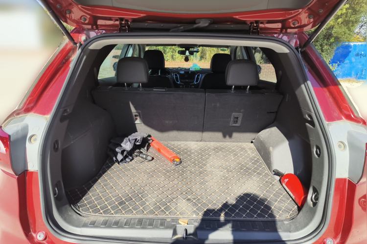 Used Chevrolet Equinox 2017 535T Automatic YuJie Edition Trunk