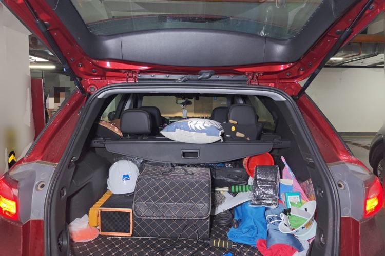 Used Chevrolet Equinox 2017 535T Automatic YuJie Edition Trunk