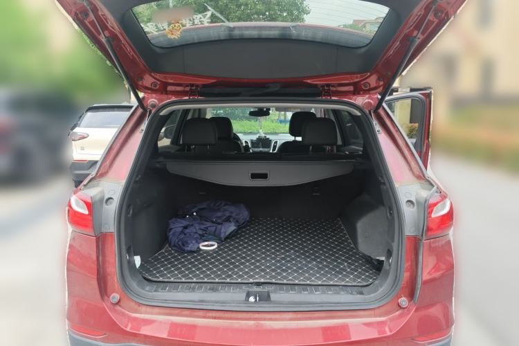 Used Chevrolet Equinox 2017 535T Automatic YuJie Edition Trunk