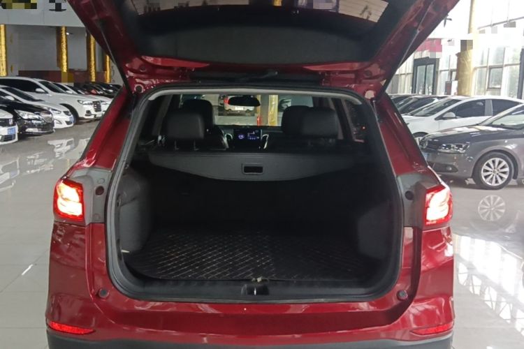 Used Chevrolet Equinox 2017 535T Automatic YuJie Edition Trunk