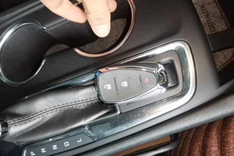 Used Chevrolet Equinox 2017 535T Automatic YuJie Edition Vehicle Key