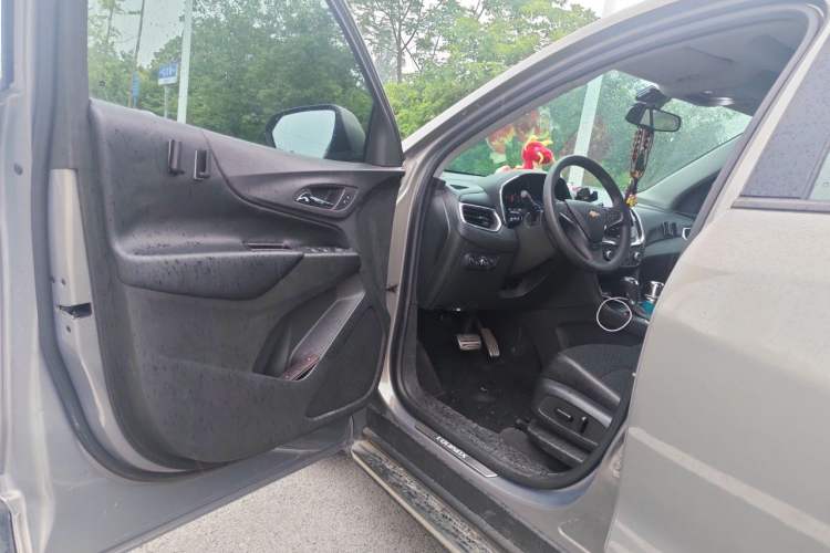 Used Chevrolet Equinox 2017 535T Automatic Chijie Edition Driver Seat