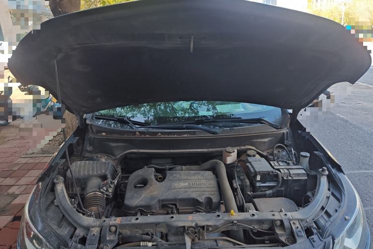 Used Chevrolet Equinox 2017 535T Automatic Chijie Edition Engine Bay