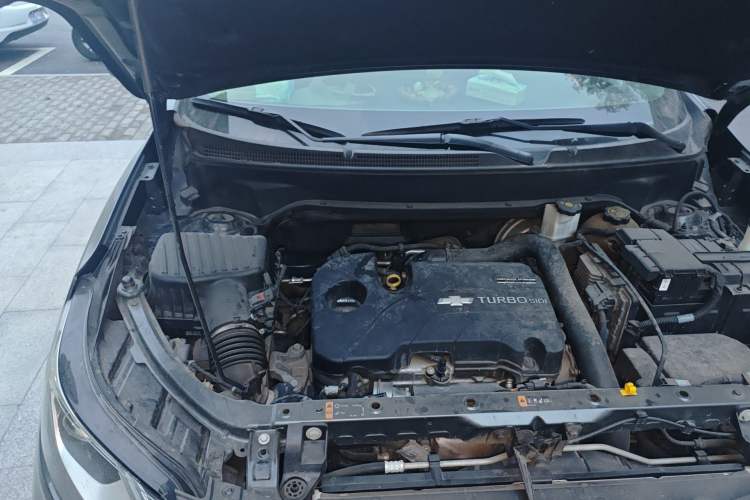Used Chevrolet Equinox 2017 535T Automatic Chijie Edition Engine Bay Right