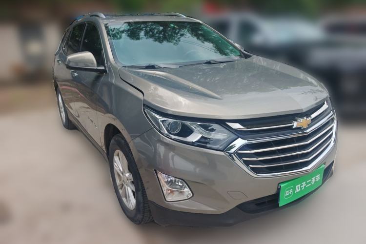 Used Chevrolet Equinox 2017 535T Automatic YuJie Edition Front Right 45 Deg