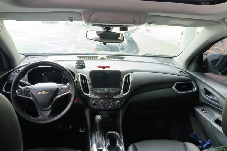 Used Chevrolet Equinox 2017 535T Automatic YuJie Edition Headliner