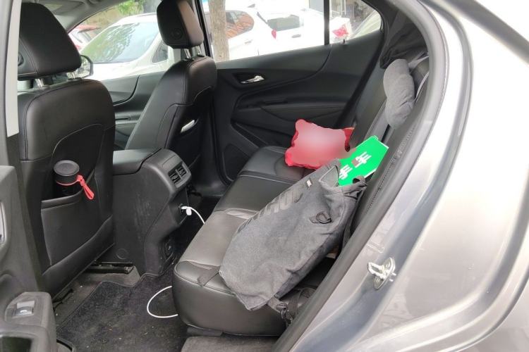Used Chevrolet Equinox 2017 550T Automatic All-Wheel-Drive Huanjie Edition Left Rear Seat