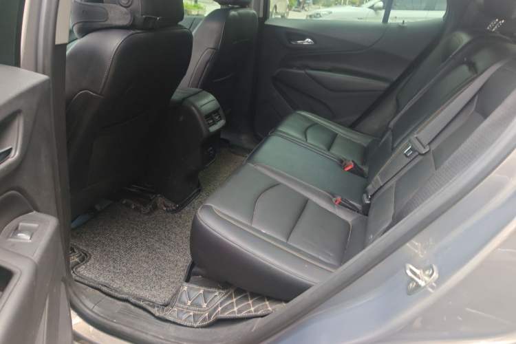 Used Chevrolet Equinox 2017 535T Automatic YuJie Edition Left Rear Seat