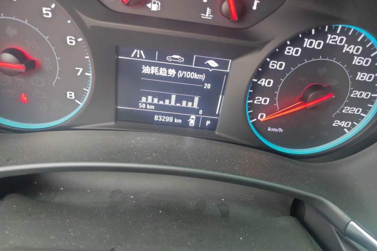 Used Chevrolet Equinox 2017 535T Automatic Chijie Edition Odometer Close Up