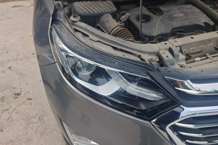 Used Chevrolet Equinox 2017 535T Automatic YuJie Edition Right Front Headlight
