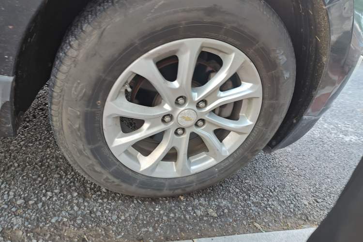 Used Chevrolet Equinox 2017 535T Automatic Chijie Edition Right Front Wheel Hub