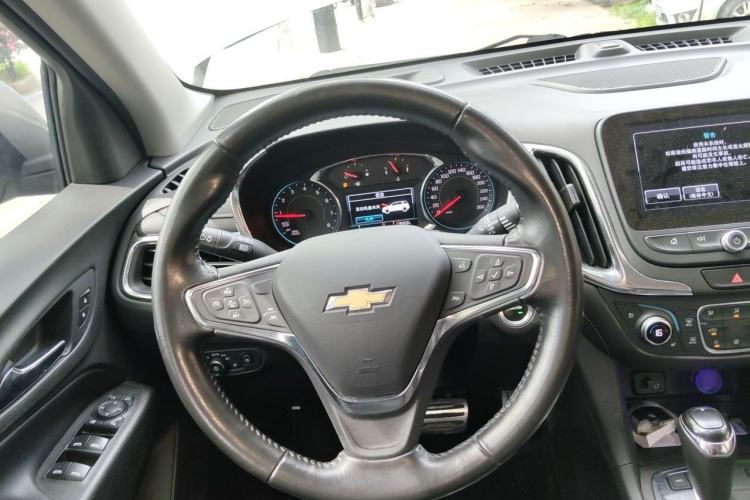 Used Chevrolet Equinox 2017 550T Automatic All-Wheel-Drive Huanjie Edition Steering Wheel