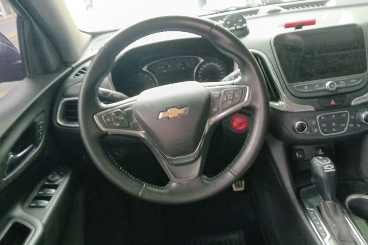 Used Chevrolet Equinox 2017 535T Automatic YuJie Edition Steering Wheel