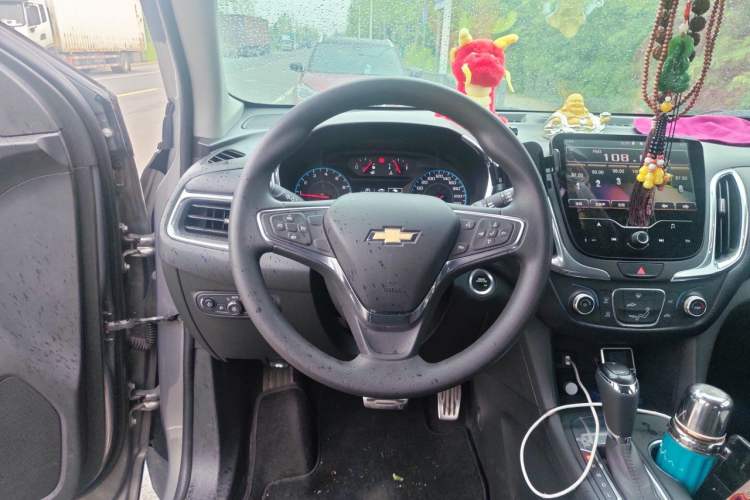 Used Chevrolet Equinox 2017 535T Automatic Chijie Edition Steering Wheel